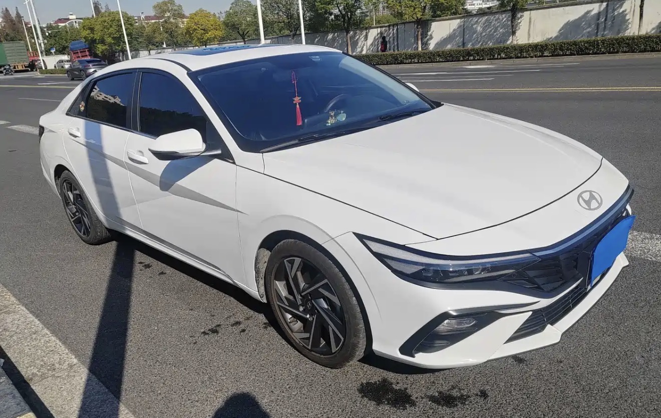 2023 Hyundai Elantra