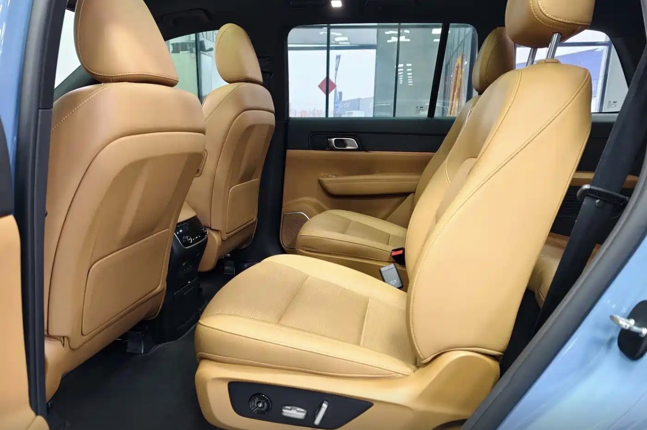 Li Auto ONE