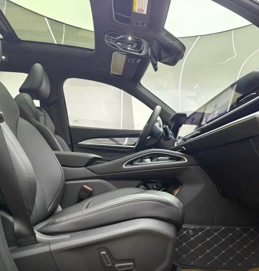 2024 Geely Monjaro