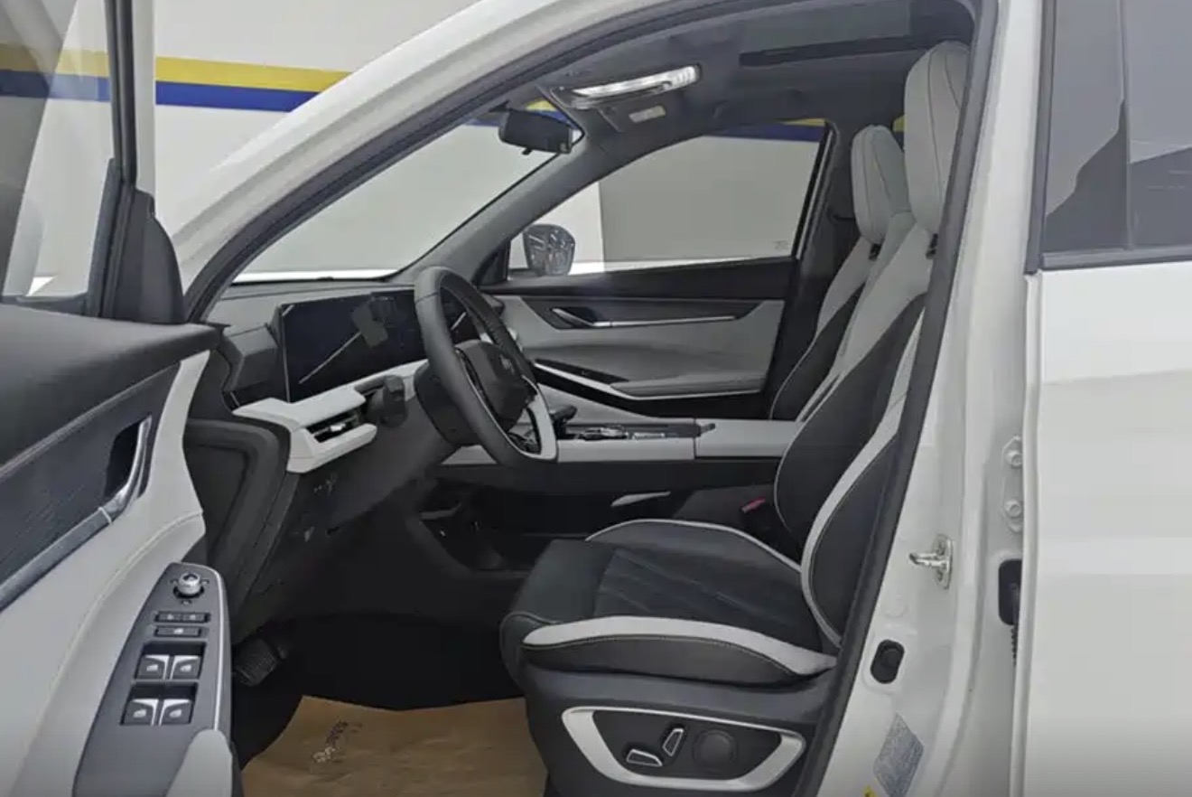2023 Changan CS75