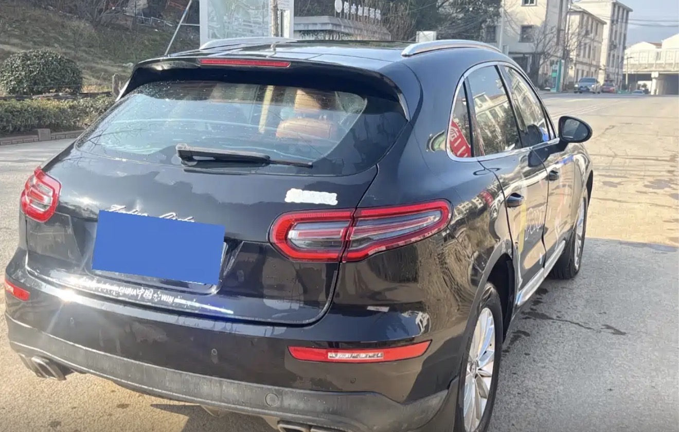 Abarth Zotye sr9