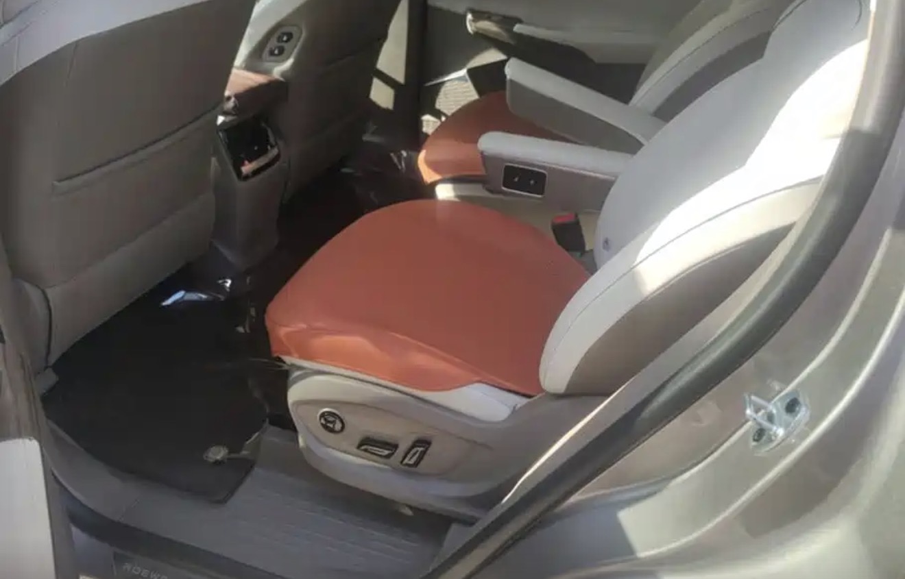 Roewe RX9