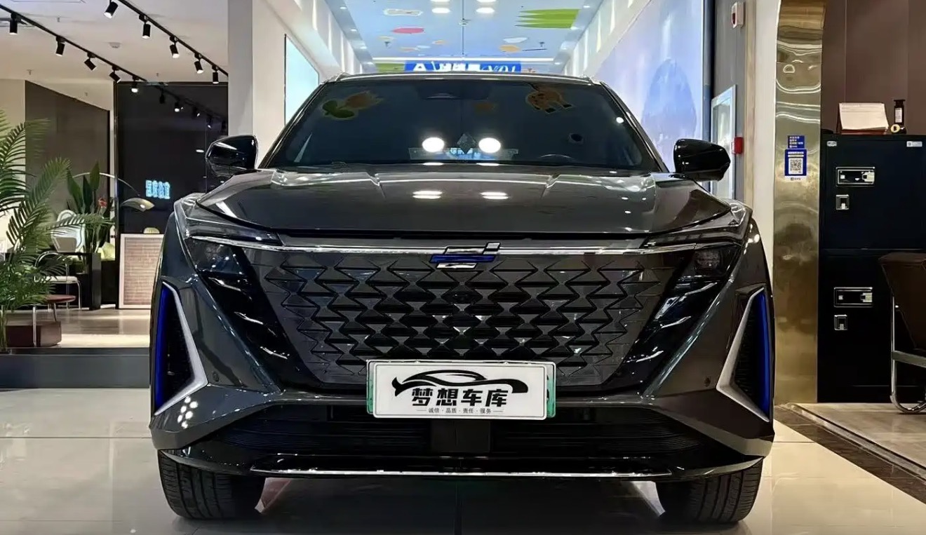 Changan Oshan Z6
