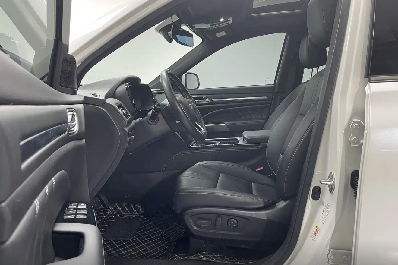 2020 GAC GS8