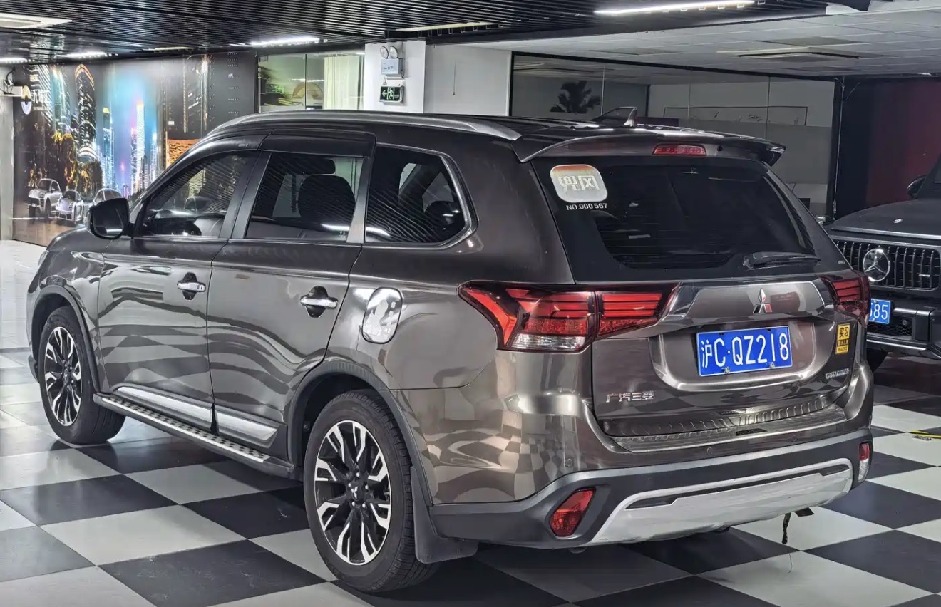 2019 Mitsubishi Outlander