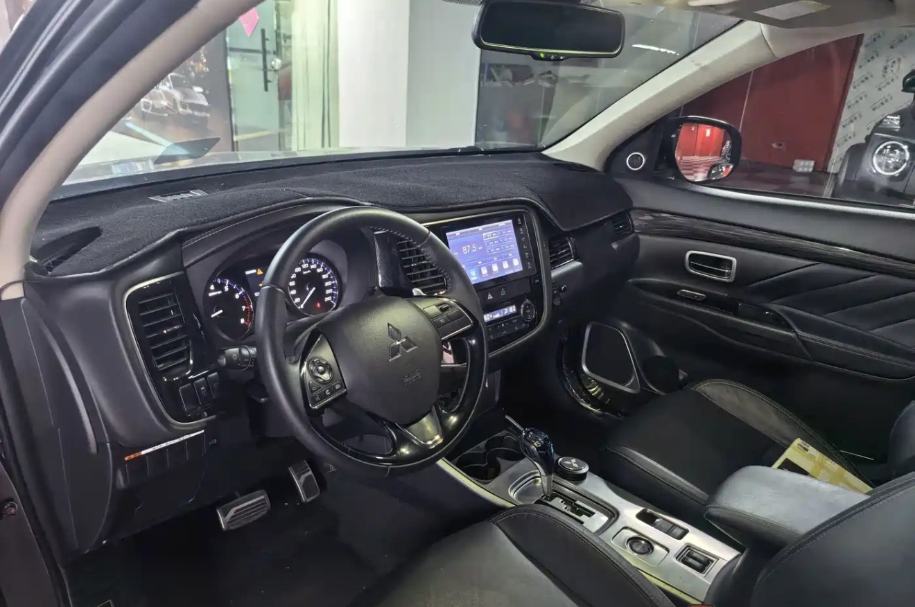 2019 Mitsubishi Outlander