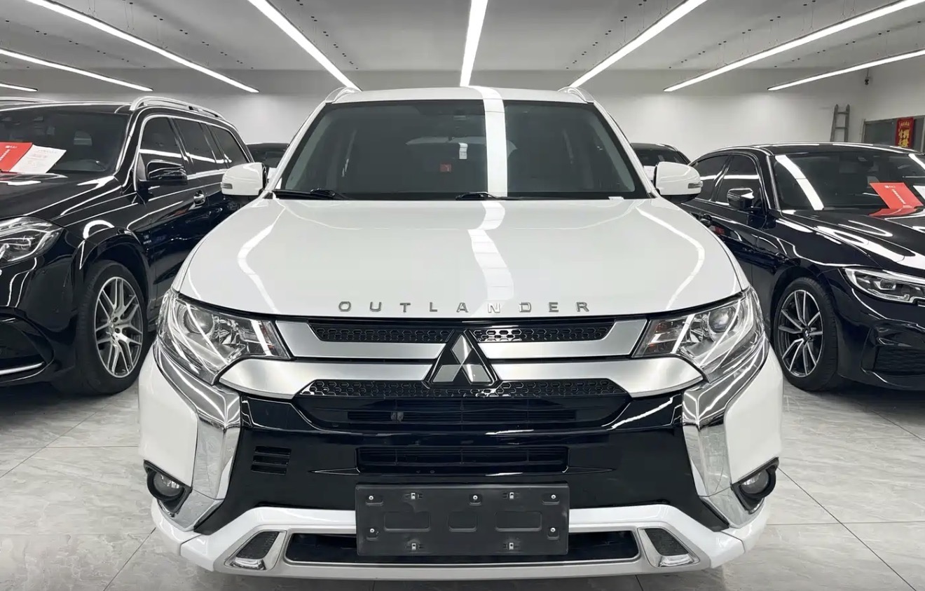 2021 Mitsubishi Outlander