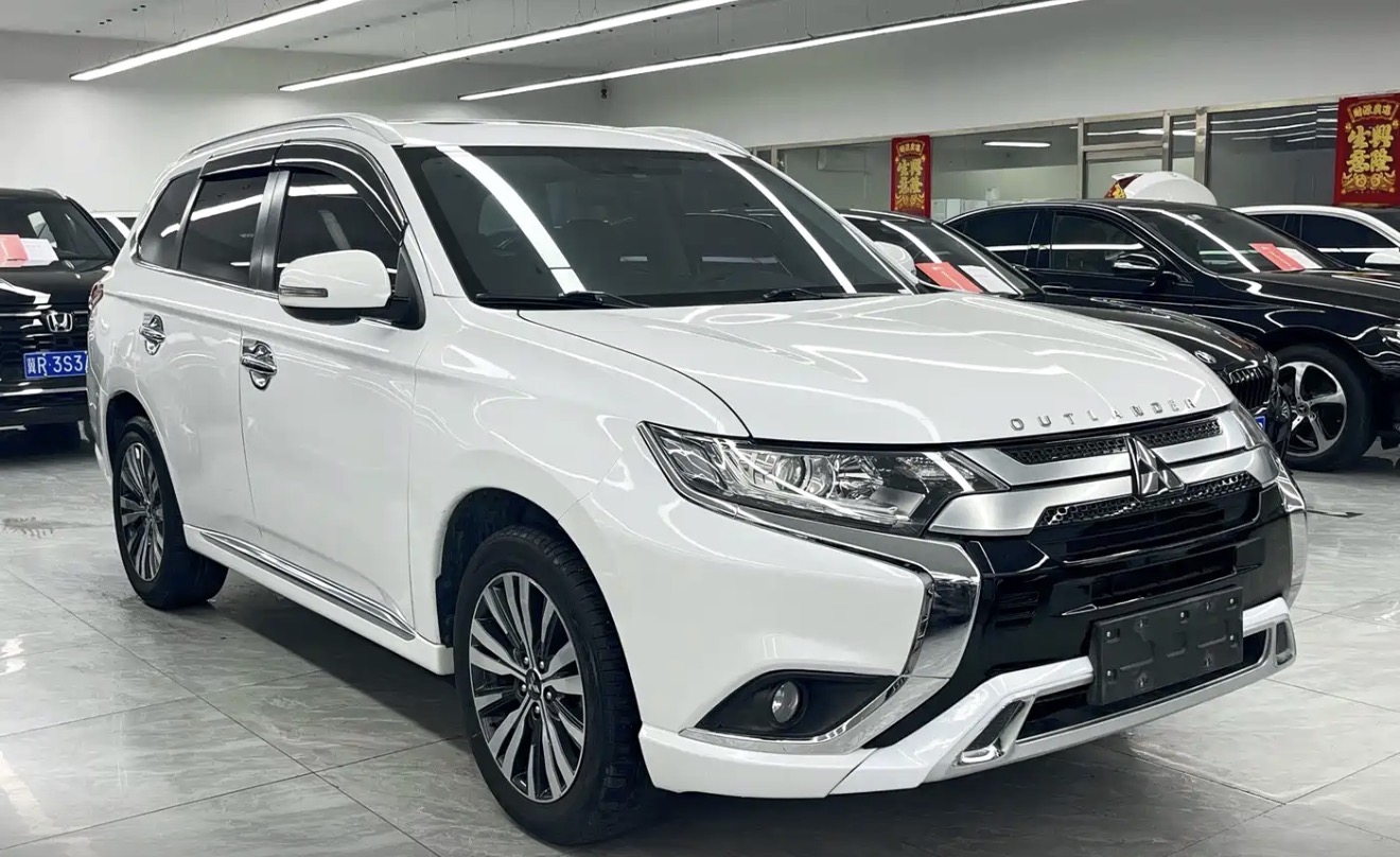 2021 Mitsubishi Outlander