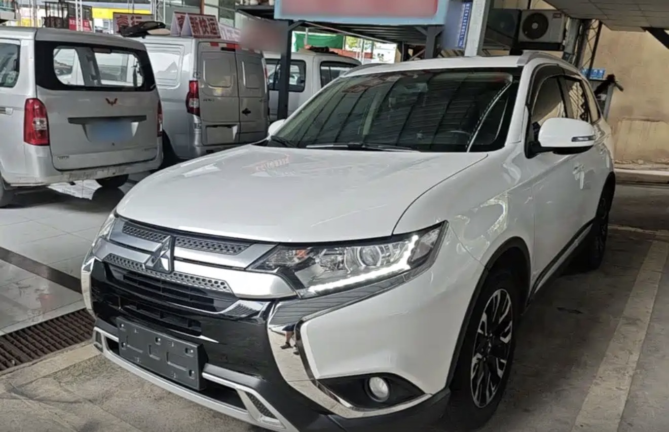 2019 Mitsubishi Outlander