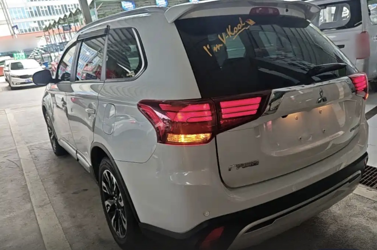 2019 Mitsubishi Outlander
