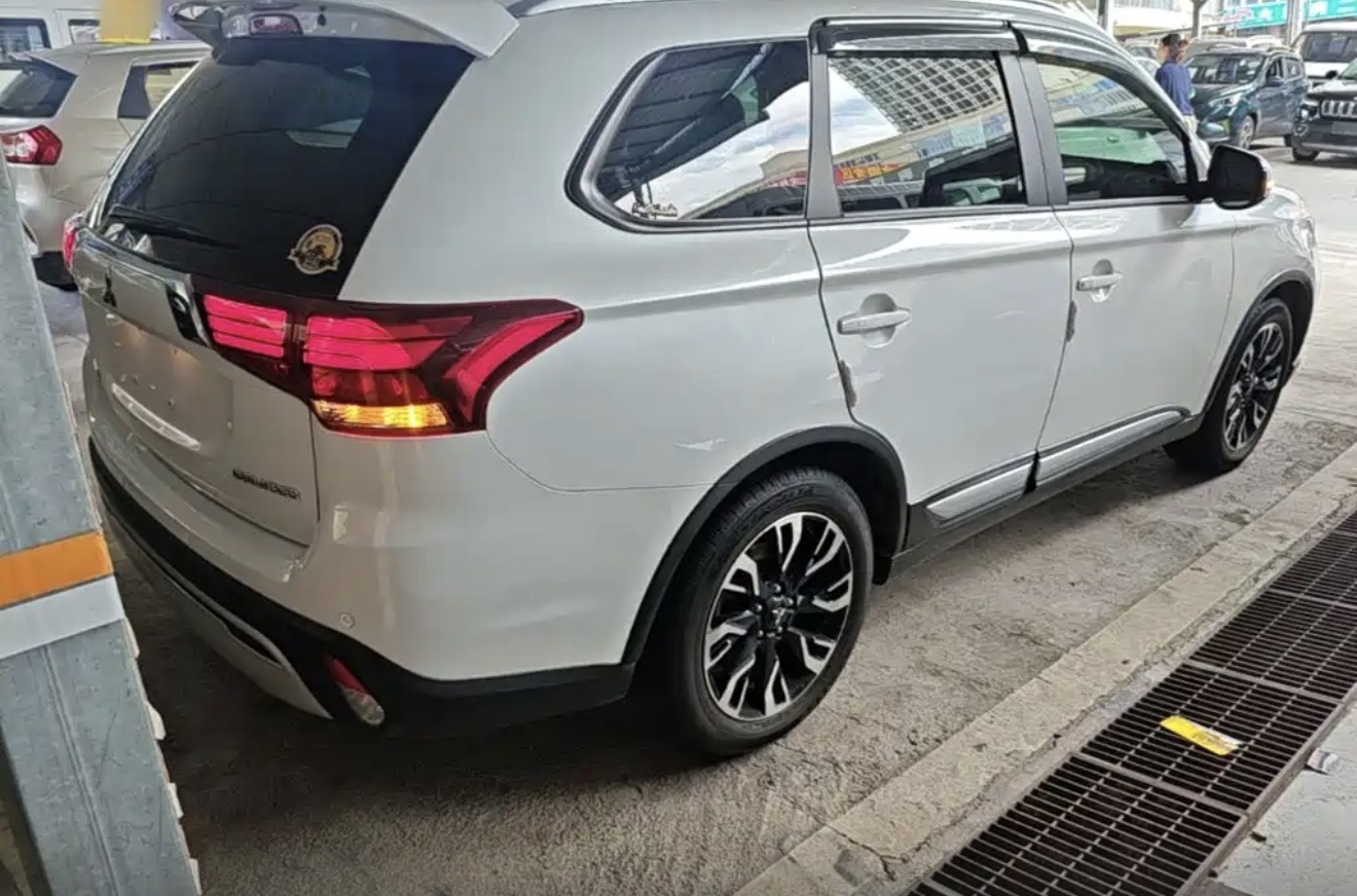 2019 Mitsubishi Outlander