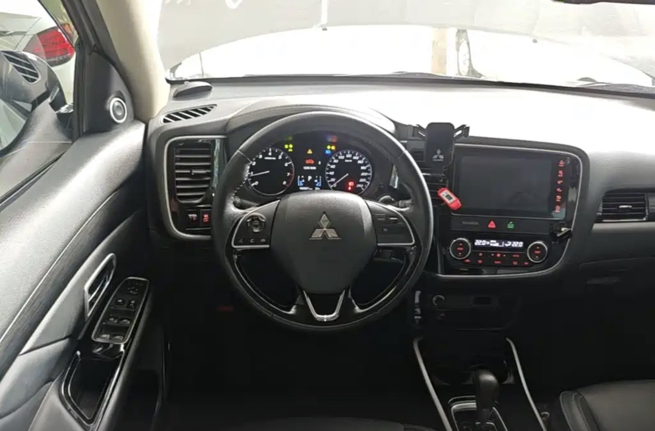 2019 Mitsubishi Outlander